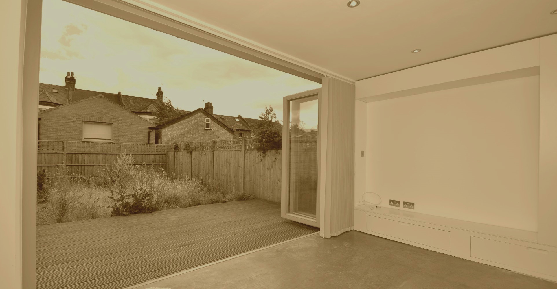 Slider, Glaziers in Heston, Osterley, TW5